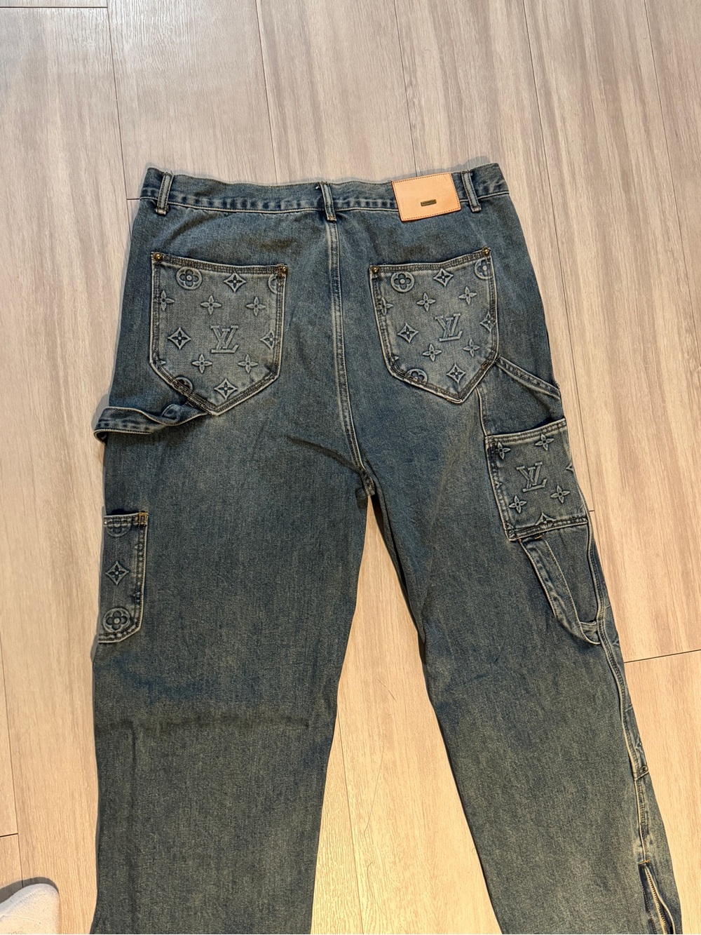 LV Embroidered Denim Carpenter STRAIGHT LEG Jeans Blue SIZE 36 - Picture 10 of 11